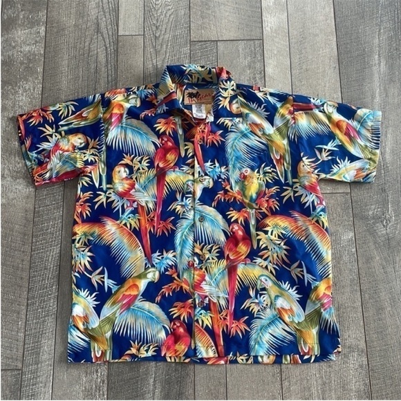 Tropical Hawaiian Vacation Resort-Wear Button Down Shirt Size Medium - Picture 6 of 6